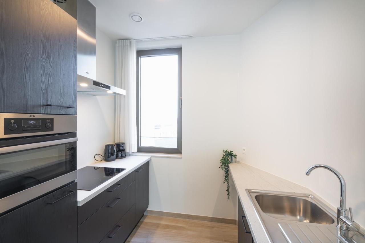 Opera Apartments In The Heart Of Антверпен Екстериор снимка