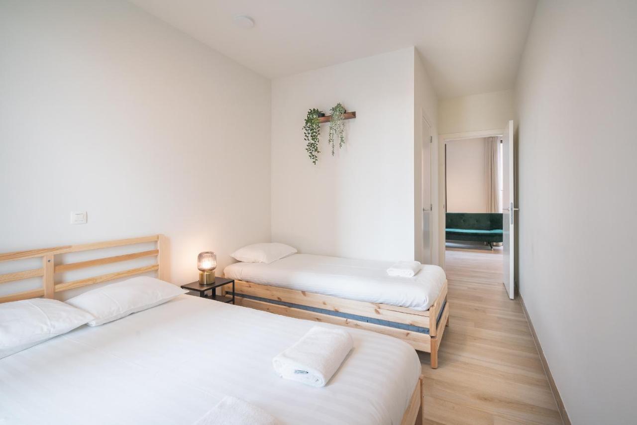Opera Apartments In The Heart Of Антверпен Екстериор снимка