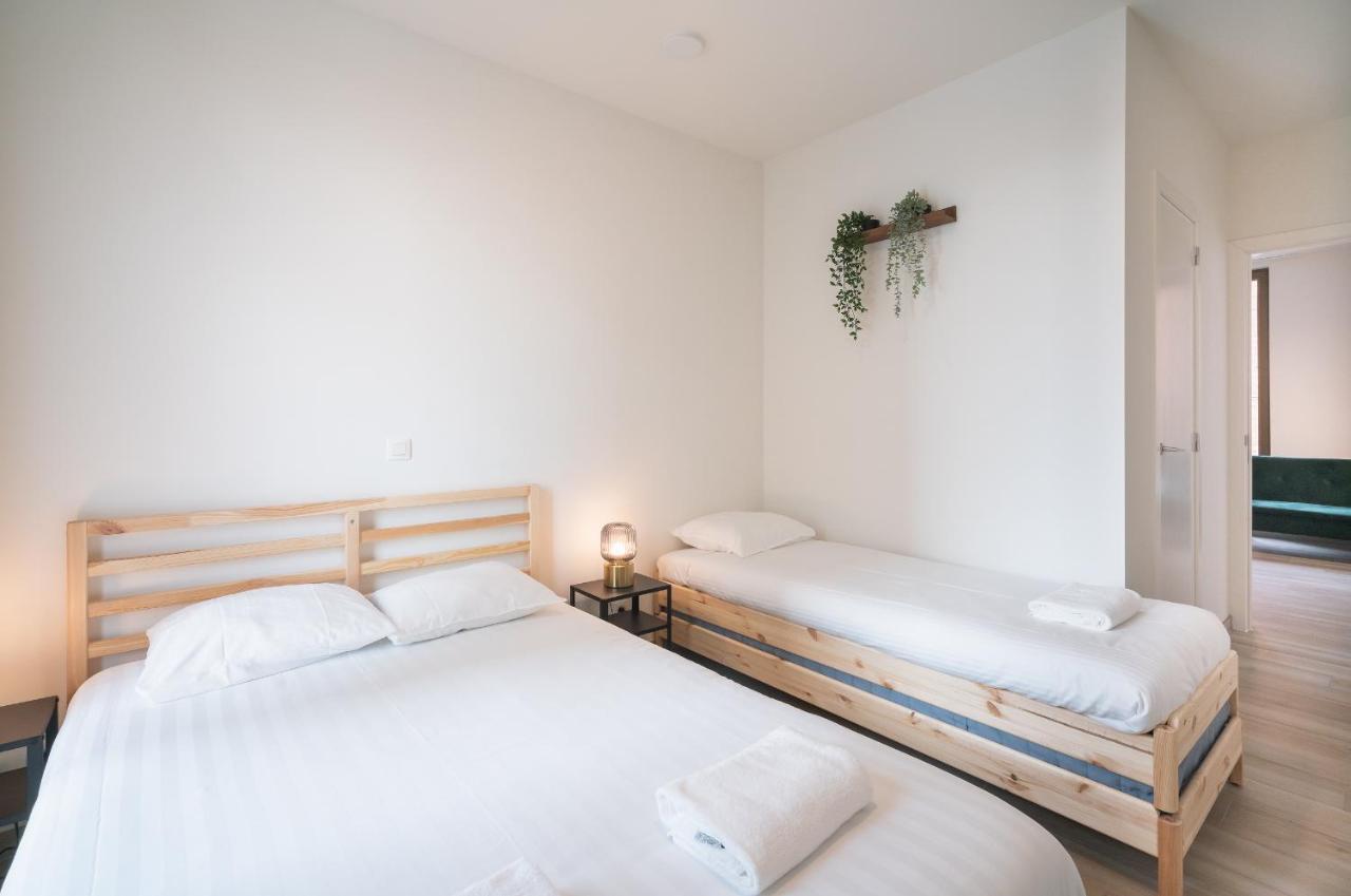 Opera Apartments In The Heart Of Антверпен Екстериор снимка