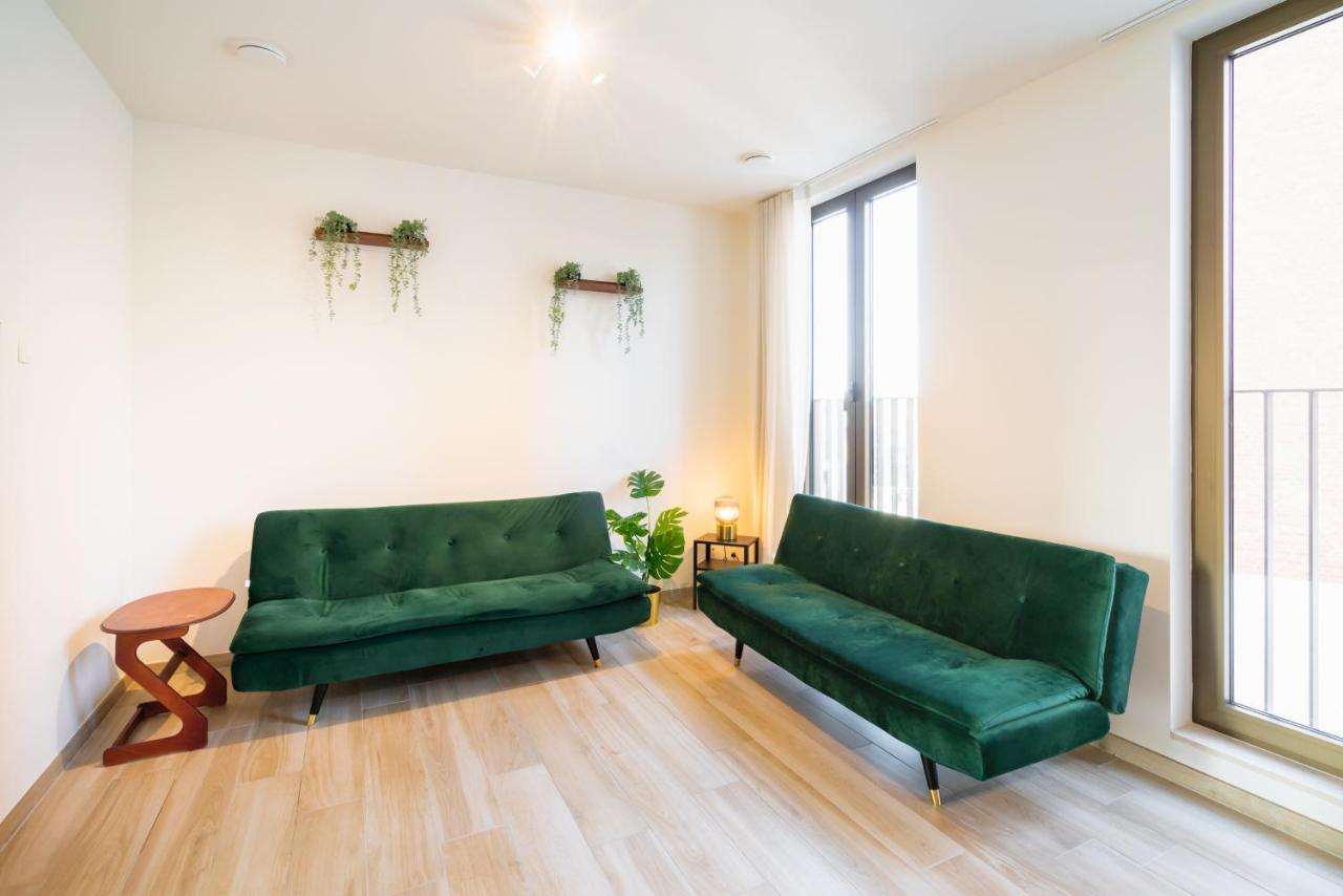 Opera Apartments In The Heart Of Антверпен Екстериор снимка